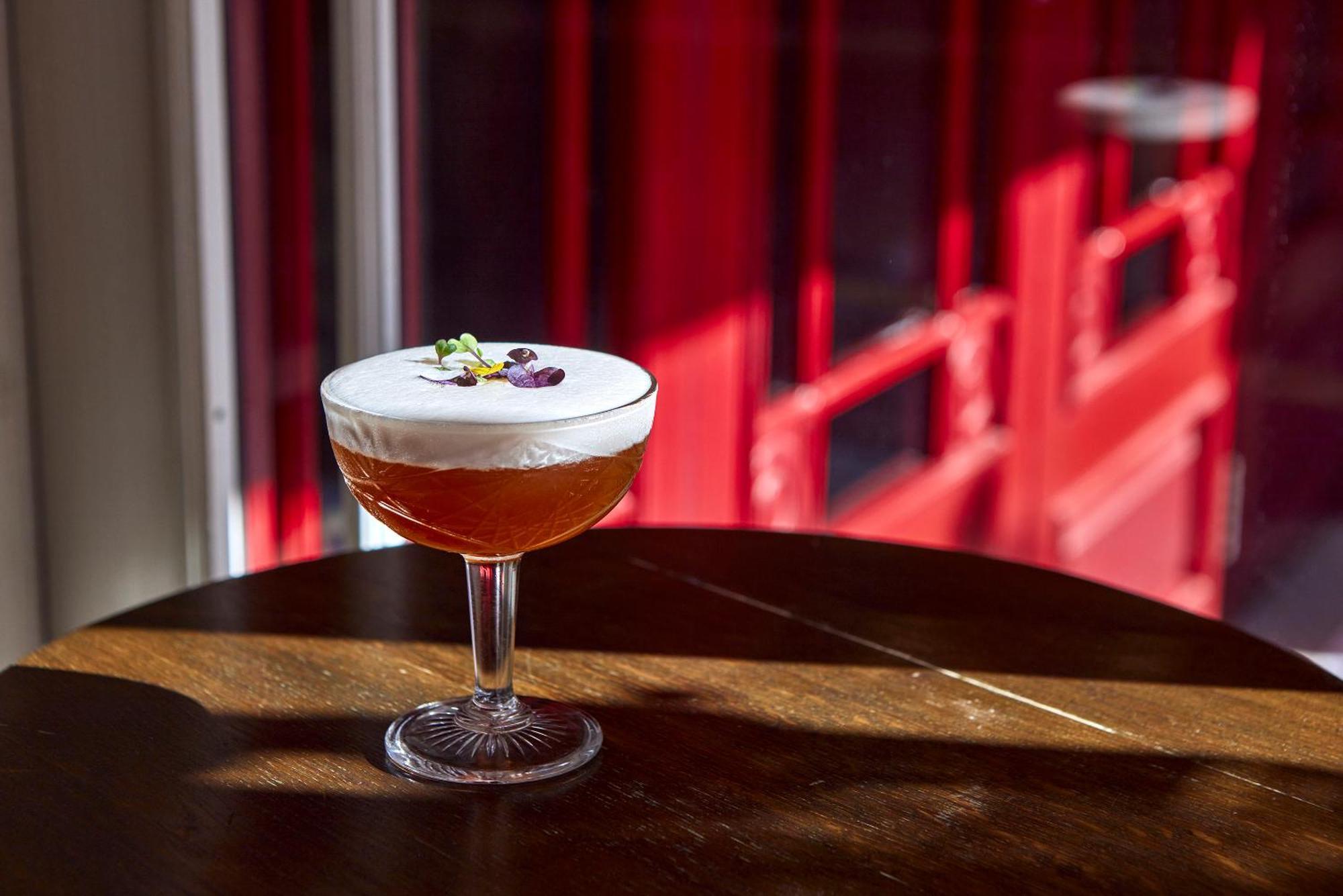 Hotel Cort Palma de Mallorca Exteriér fotografie A classic Mai Tai cocktail